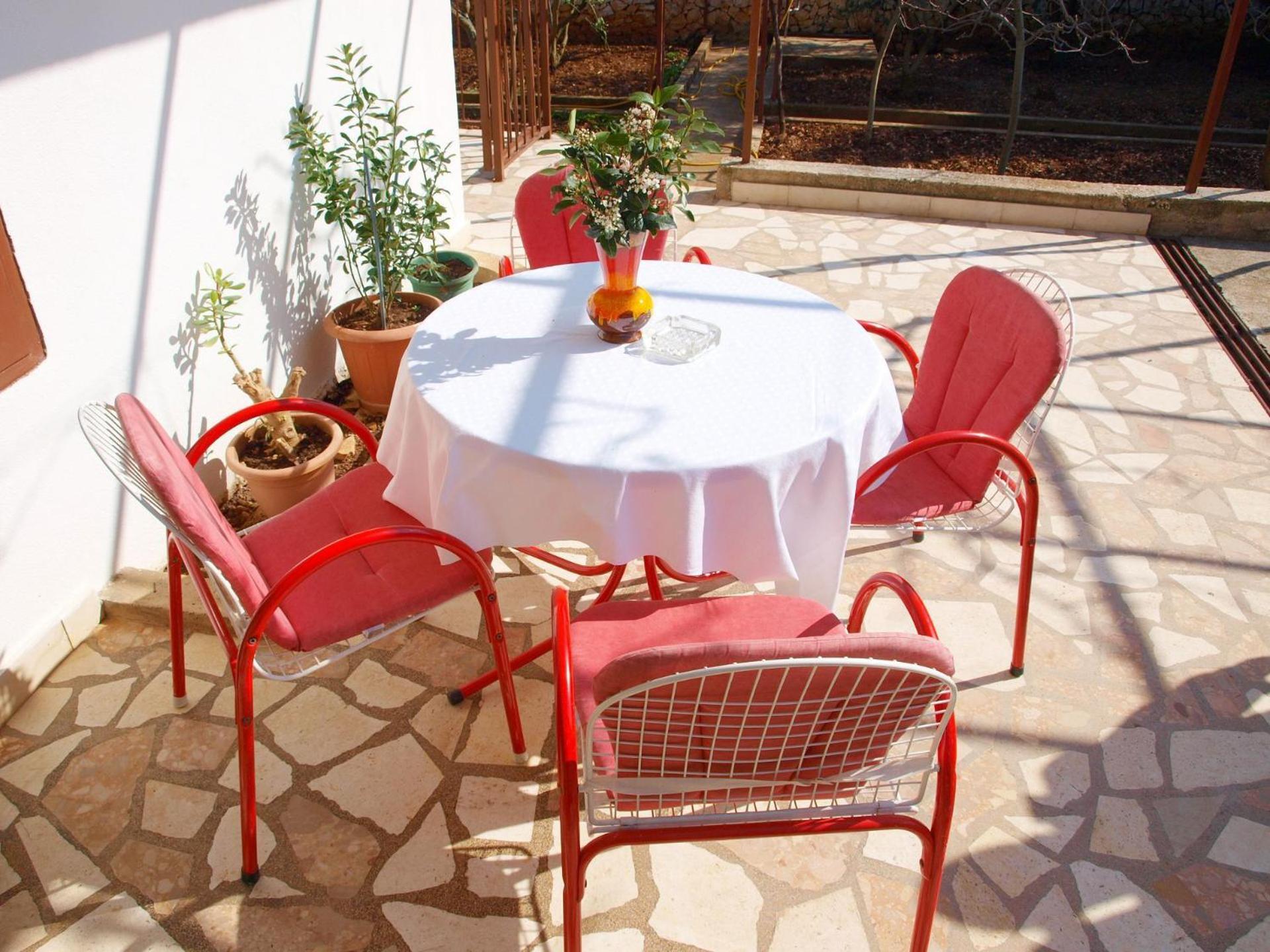 Apartments Mirja - 100M From The Beach & Parking Trogir Exteriör bild
