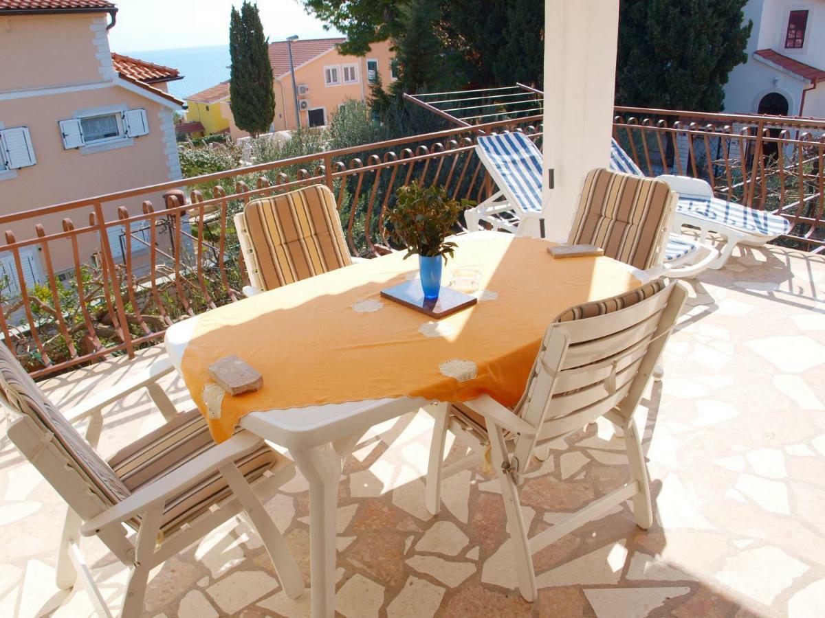Apartments Mirja - 100M From The Beach & Parking Trogir Exteriör bild